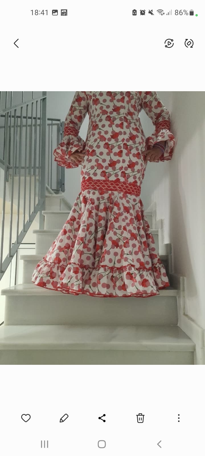 Traje de gitana puesto una vez talla 42 - Foto 1