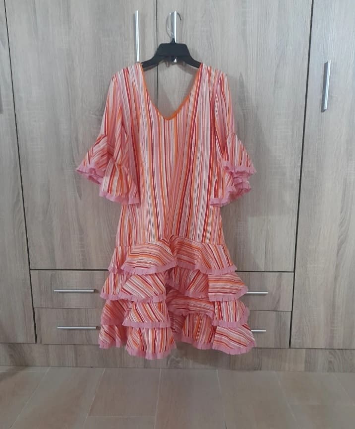 Traje de gitana corto de mujer talla 42 - Foto 1