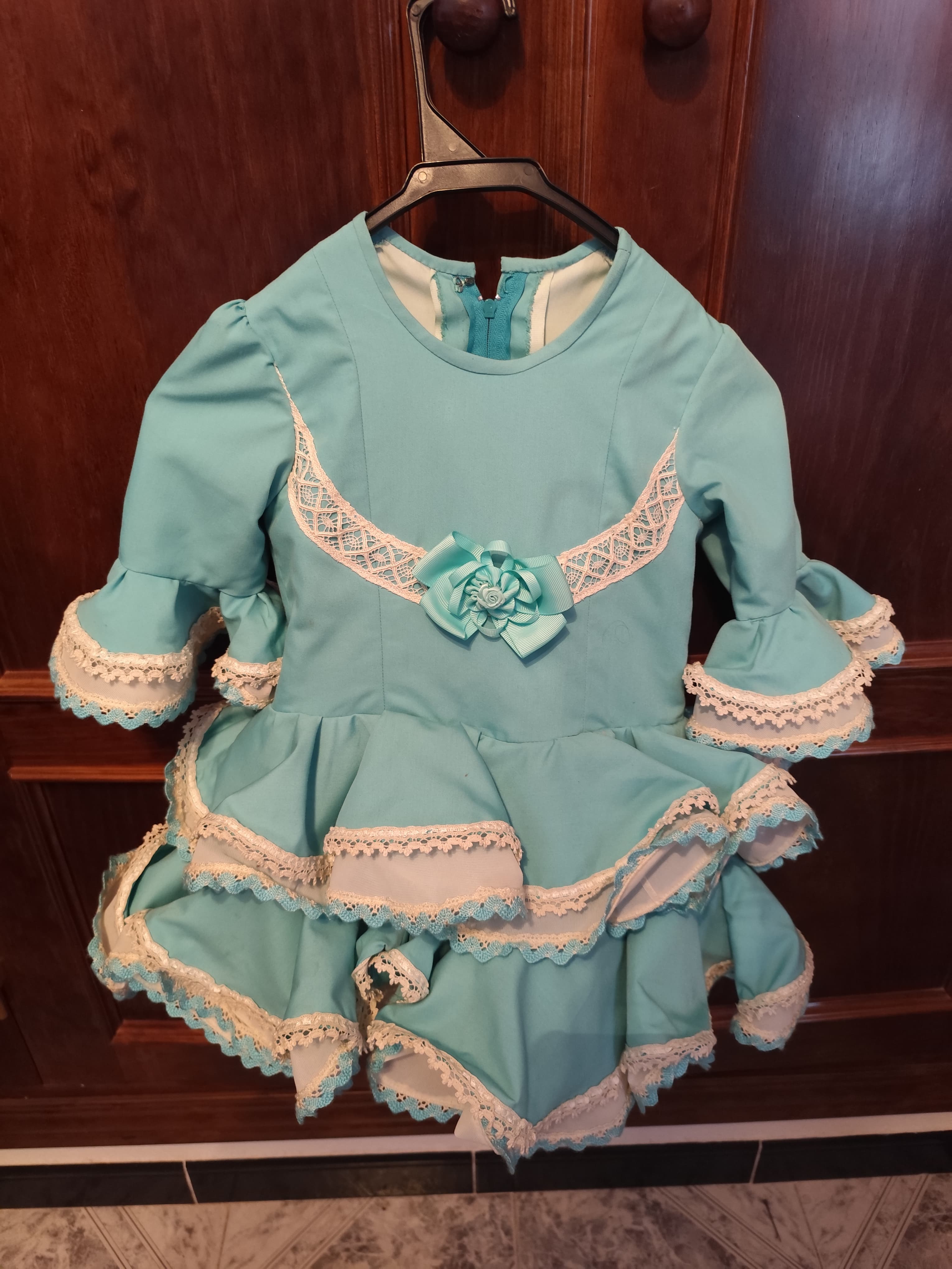 Traje - Foto 1
