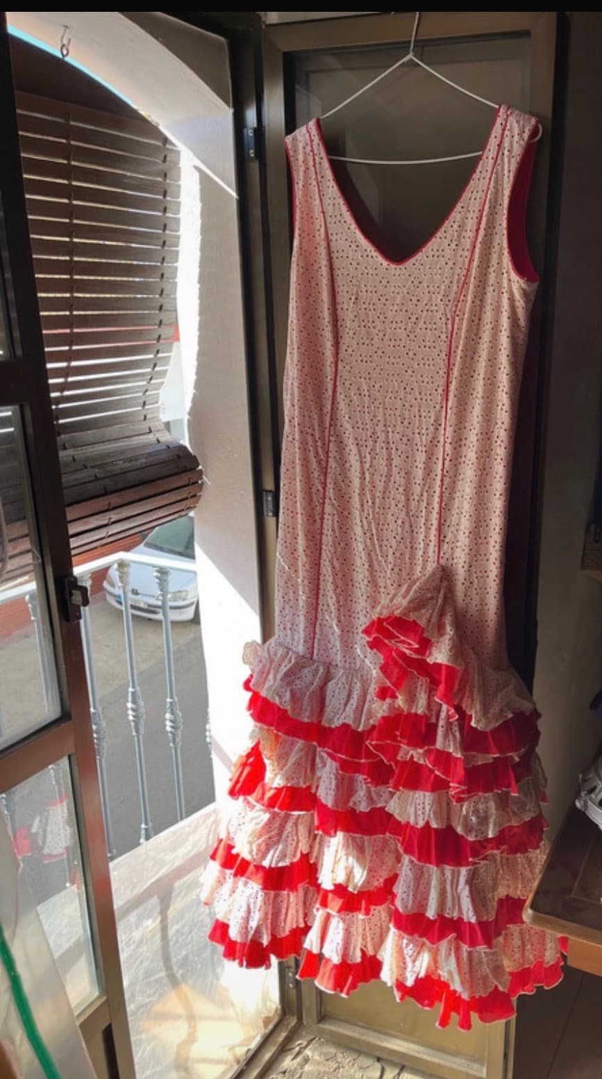 Traje de flamenca echo a medida - Foto 1